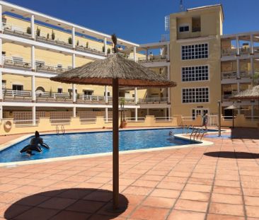 Apartamento con vistas en Campoamor . Temporada baja. - Photo 2