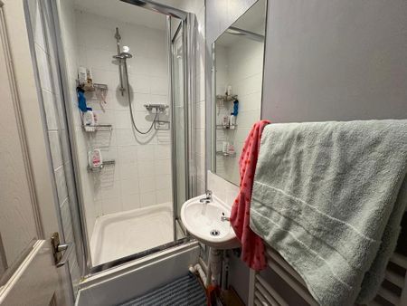 6 bedroom semi-detached house to rent - Photo 5