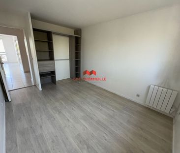 Location Appartement 2 pièces 44m² - Photo 3