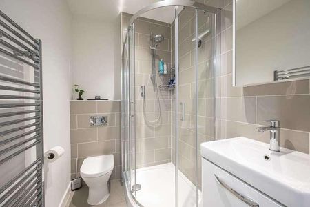 Bovet Court, Harford Street, Stepney, E1 - Photo 5