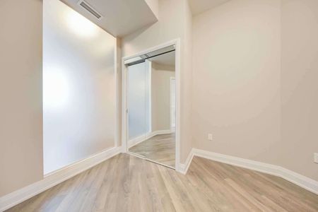 For Lease - 4800 Highway 7 Road Unit# 307, Vaughan, Ontario - Photo 5