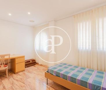 Luxury Villa for rent in L'Eliana, Spain - Photo 5