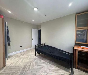 Harley Close, Wembley, HA0 - Photo 1