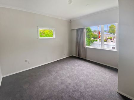 Spacious 3-Bedroom Plus Study Home with Modern Upgrades in Lower Hutt - Photo 3