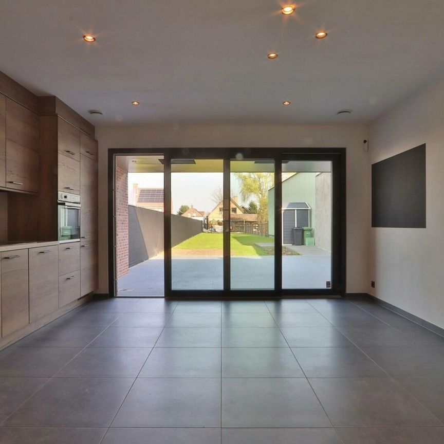 Ruime, energiezuinige woning met 3 slpks en grote tuin! - Photo 1