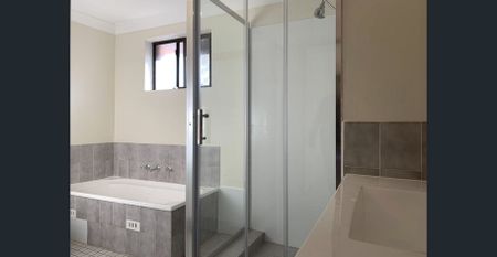 3 Bedroom Townhouse - Photo 4