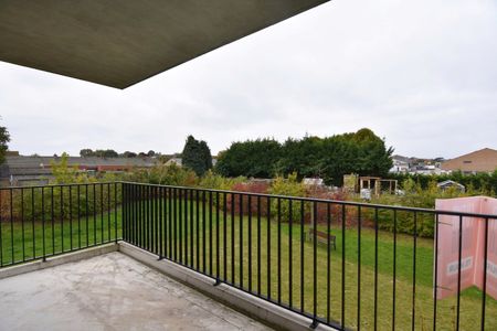 Lichtrijk 2-slpk appartement met ruim terras - Foto 3