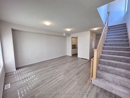 For Lease - 585 Colbourne Street Unit# 201, Brantford, Ontario - Photo 5