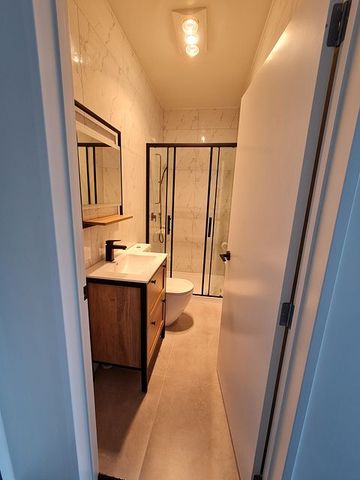 3 Bedroom 2 Bathroom Townhouse - Photo 2