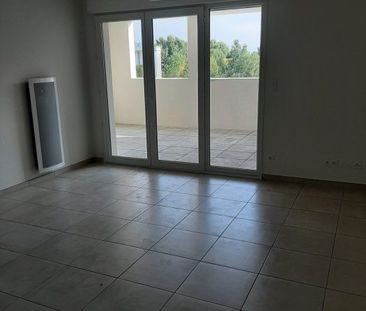 T2 AVEC BALCON + PARKING - Photo 1