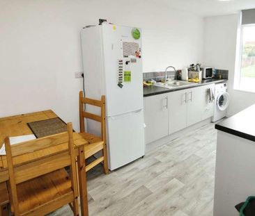 Patchwork Row, Shirebrook, NG20 - Photo 4
