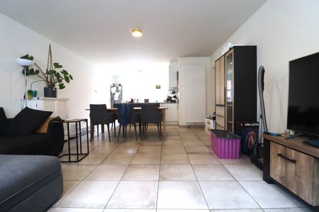 Appartement te huur in Sint-Niklaas - Photo 2
