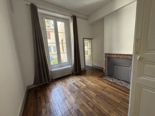 Location Appartement 2 pièces 36m² POITIERS 86000 - Photo 1