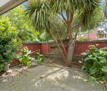 2-Bedroom Townhouse in the Heart of Christchurch City - Photo 1