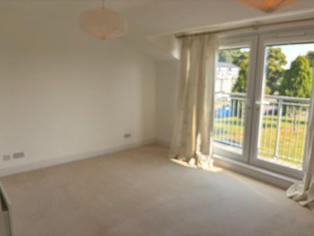 16 Woodlands Terrace, Cults, Aberdeen, AB15 9DG - Photo 3