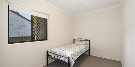 Regents Park - Photo 2