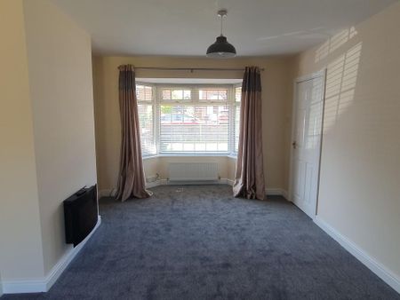 2 bedroom semi-detached house to rent - Photo 4