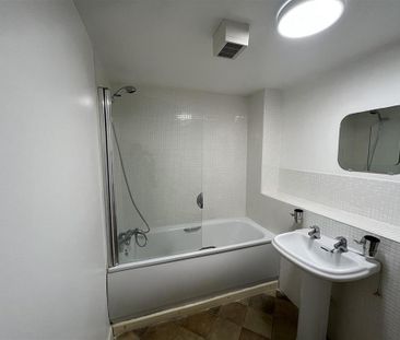 2 bedroom house to rent - Photo 3