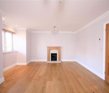 4 bedroom detached house to rent - Photo 3