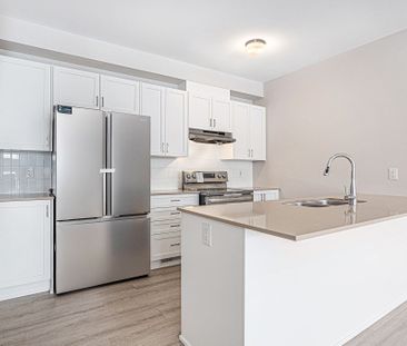 For Lease - 305 Catsfoot Walk, Barrhaven, Ontario - Photo 5