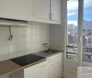 Location Appartement 2 pièces 39m² MARSEILLE 5ème - Photo 3