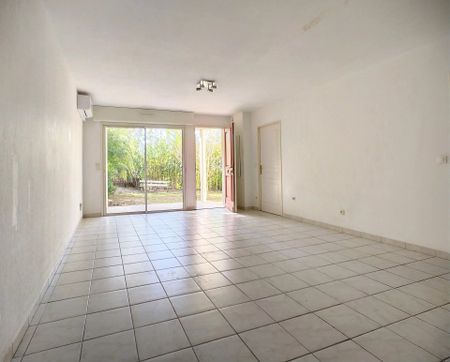 Rare St Raphael Valescure Appartement en RDJ en Location - Photo 2