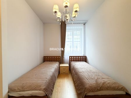 Przestronne 106m przy Rynku, ochrona 24/7, parking - Photo 4