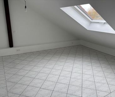 2-ZKB Dachgeschoss mit herrlichem Ausblick - Photo 1