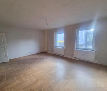 Neuwertig nach ökologischer Neusanierung! 3 Zi. Wohnung steht in ze... - Foto 2