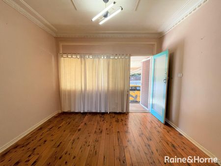 4/23 Tucker Street, Turvey Park, NSW 2650 - Photo 2