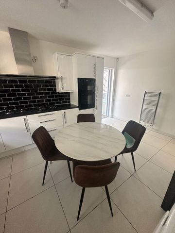 Harlaxton Drive, Nottingham - Photo 5