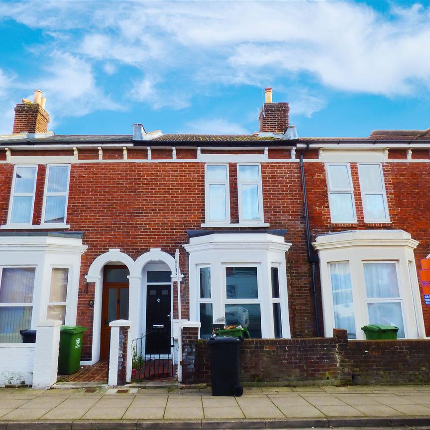 House - Terraced For Rent Fawcett Road, Southsea - Photo 1