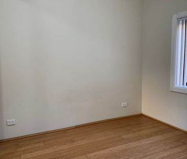 3 Bedroom House - Photo 2