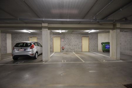 Gezellig appartement met 2 slaapkamers, terras en staanplaats - Foto 2