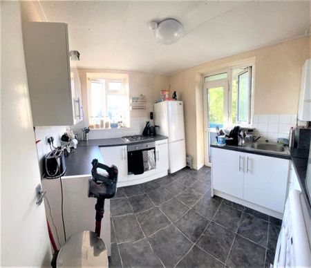 1 bedroom flat to rent - Photo 5