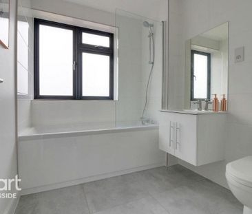 3 bedroom terraced house to rent - Photo 2