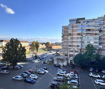 Chirie 3 camere Centru Civic Oradea, lângă Cetate - Photo 2