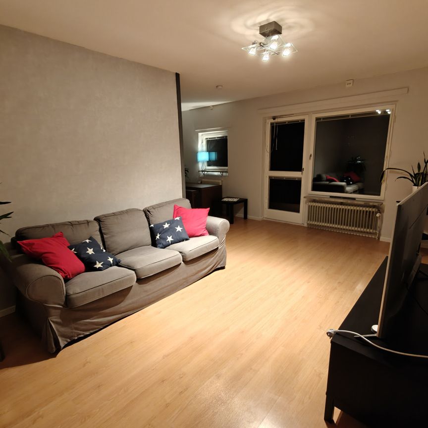 Hammarbacken, Danderyd - Photo 1