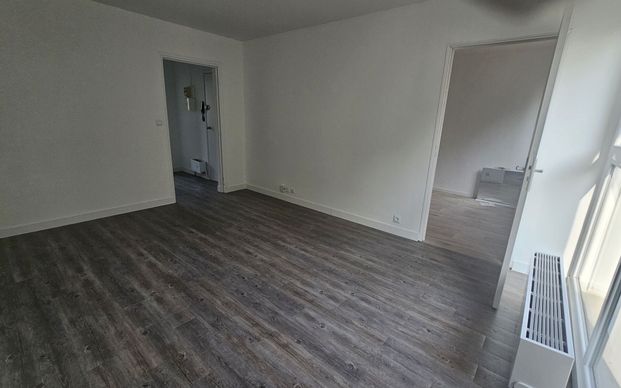 Appartement à louer 2 pièces • 42,56 m2 Saint-Jean-de-la-Ruelle - Photo 1