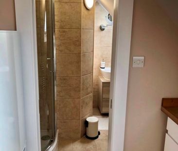 Studio Flat, Hendon Way, NW2 - Photo 4