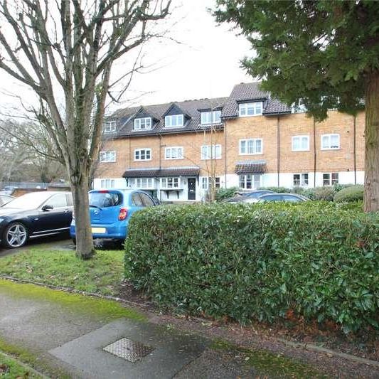 Boleyn Way, Barnet, EN5 - Photo 1