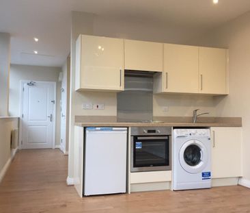Station Road, CHESHAM - Photo 3