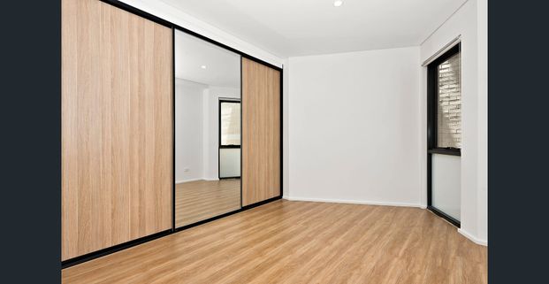 (1 WEEK FREE RENT) Welcome to "KOI Apartments" Northmead - Photo 1