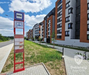 Pronájem bytu 1+kk 34 m² - Photo 1