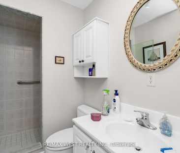 For Lease - 362 Avro Road, Vaughan, Ontario - Photo 6