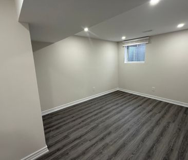 For Lease - 71 Grainger Crescent, Ajax, Ontario - Photo 6