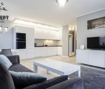 Elegancki Apartament z osobną sypialnią |ul. Burzowa - Photo 1