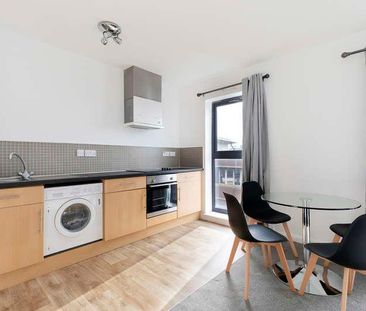 Fleet Street, Swindon, SN1 - Photo 5