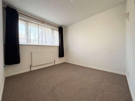 Wordsworth Close, Royston, SG8 - Photo 5