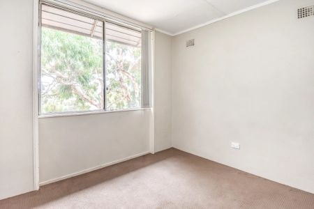 Affordable and Central! - Photo 2